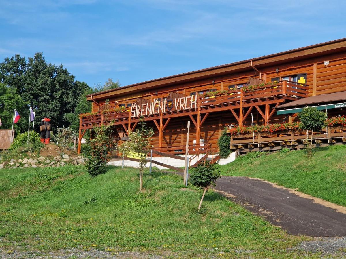 Sport-Hotel Sibenicni Vrch Mnichovice Exterior foto