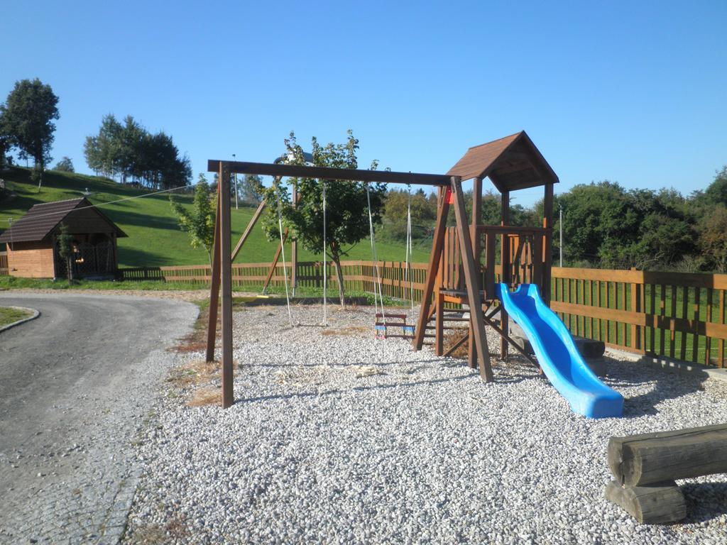 Sport-Hotel Sibenicni Vrch Mnichovice Exterior foto