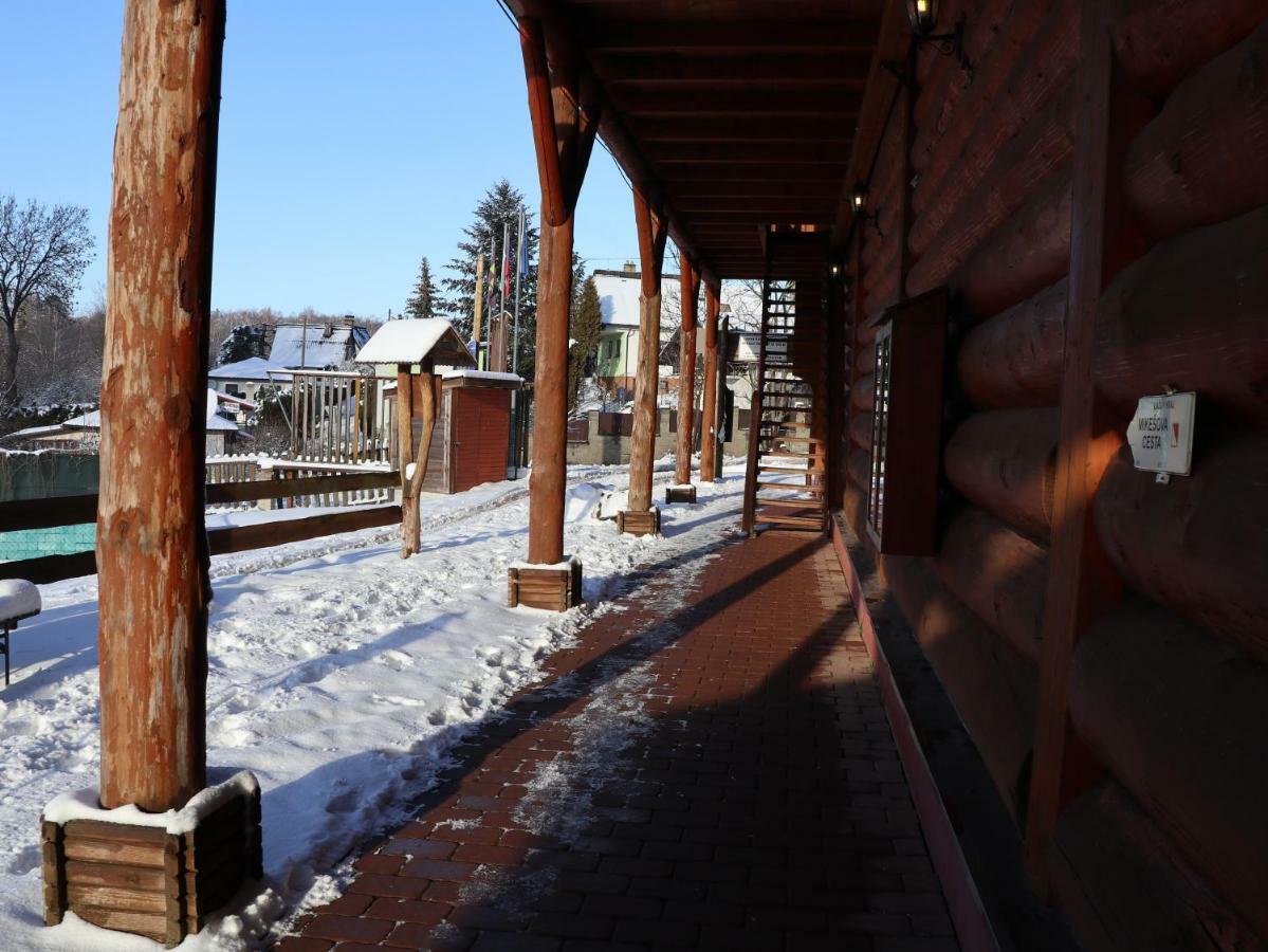 Sport-Hotel Sibenicni Vrch Mnichovice Exterior foto